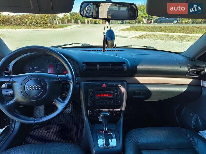 Універсал Audi A4 2001 в Бучачі