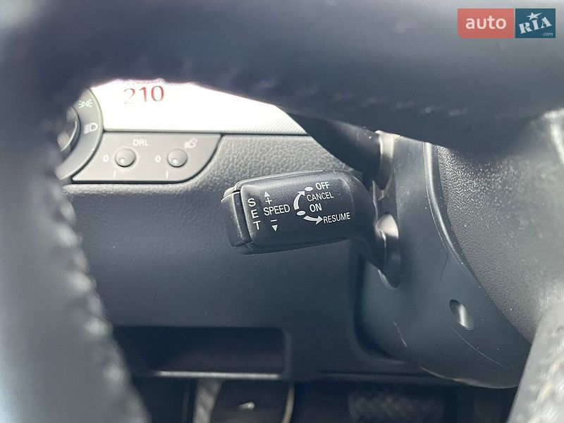 Седан Audi A4 2006 в Каменском