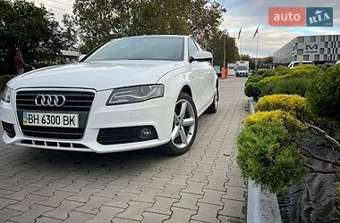 Седан Audi A4 2010 в Одесі