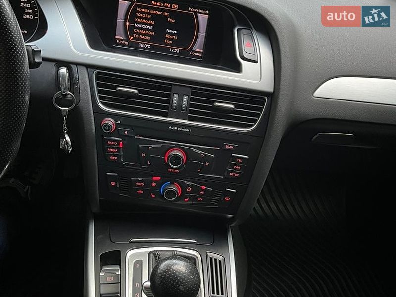 Седан Audi A4 2010 в Одесі