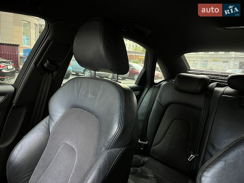Седан Audi A4 2010 в Одесі
