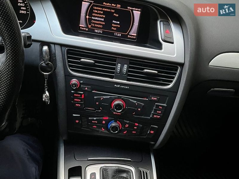 Седан Audi A4 2010 в Одесі