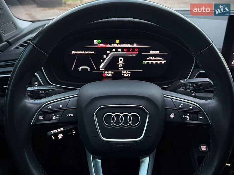 Седан Audi A4 2022 в Киеве