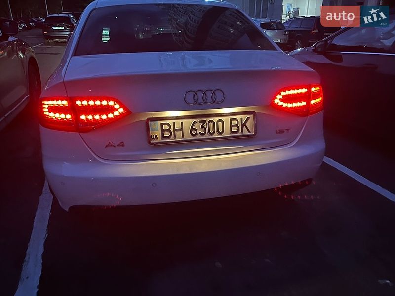 Седан Audi A4 2010 в Одесі