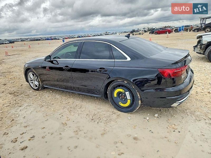 Седан Audi A4 2024 в Ровно