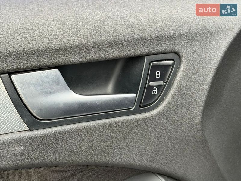 Универсал Audi A4 2013 в Стрые