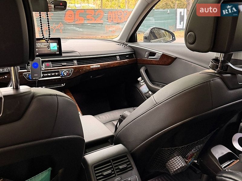 Седан Audi A4 2019 в Полтаве