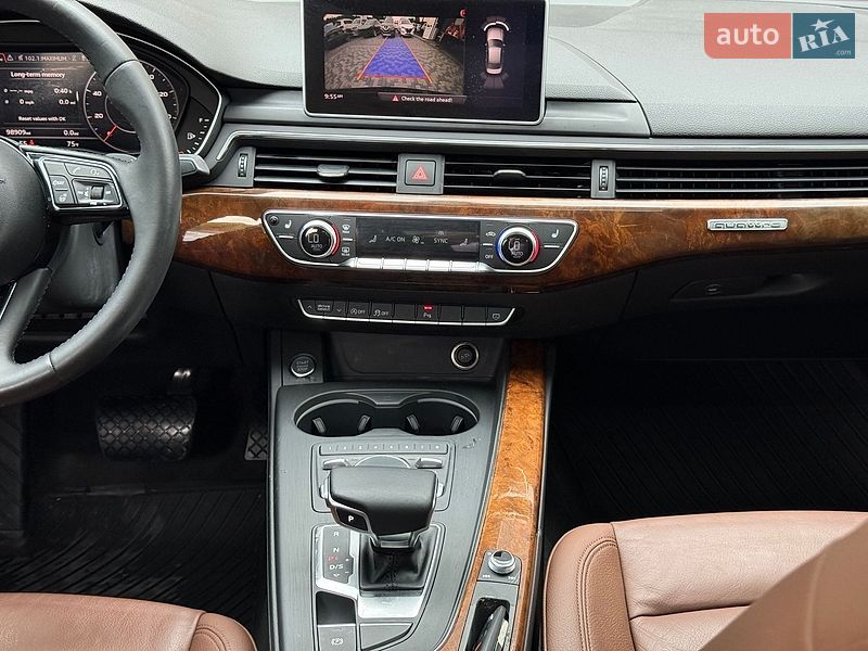 Седан Audi A4 2017 в Львове