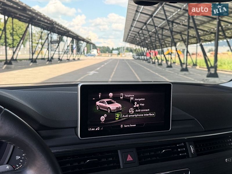 Седан Audi A4 2017 в Тернополе