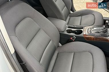 Седан Audi A4 2013 в Кам'янському