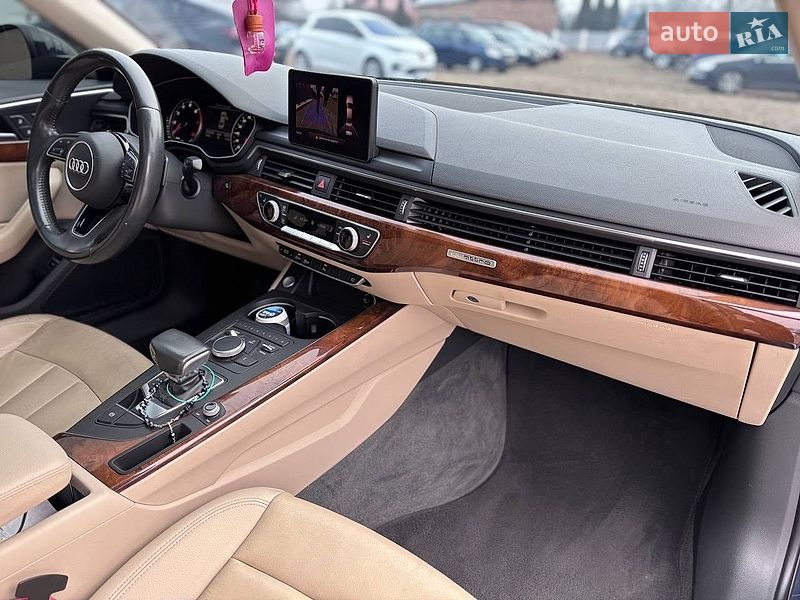 Седан Audi A4 2016 в Коломые
