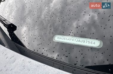 Седан Audi A4 2017 в Днепре