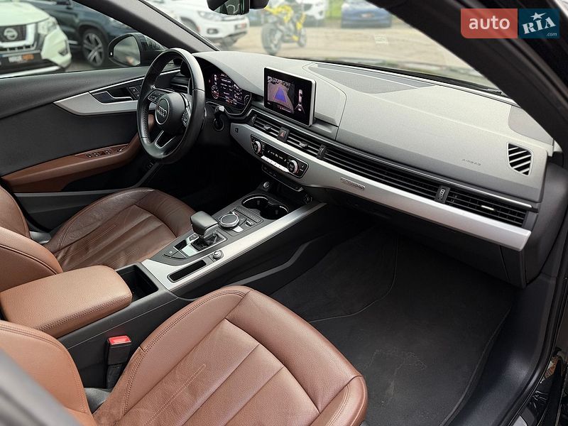 Седан Audi A4 2016 в Шептицькому