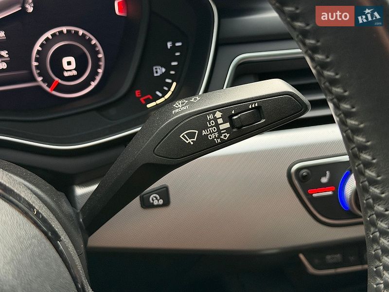 Седан Audi A4 2016 в Шептицькому