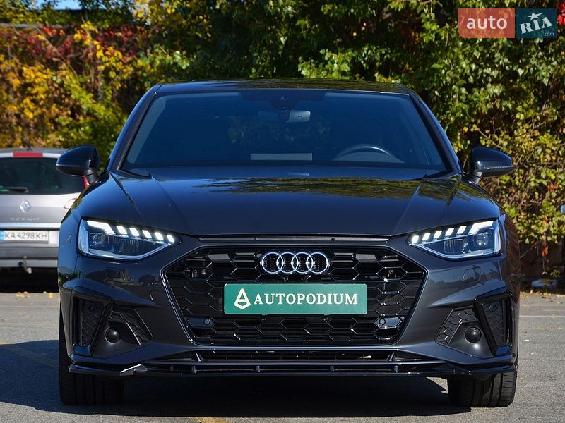 Седан Audi A4 2022 в Києві