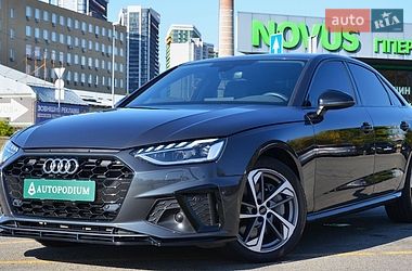 Седан Audi A4 2022 в Києві