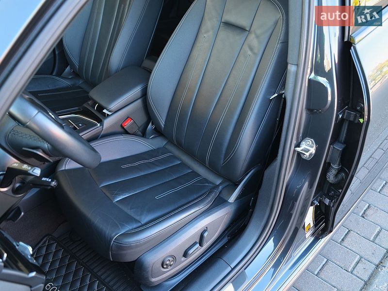 Седан Audi A4 2022 в Києві