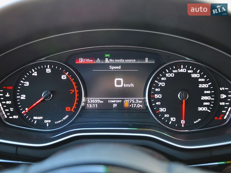 Седан Audi A4 2022 в Києві