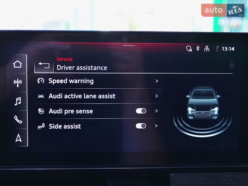 Седан Audi A4 2022 в Києві