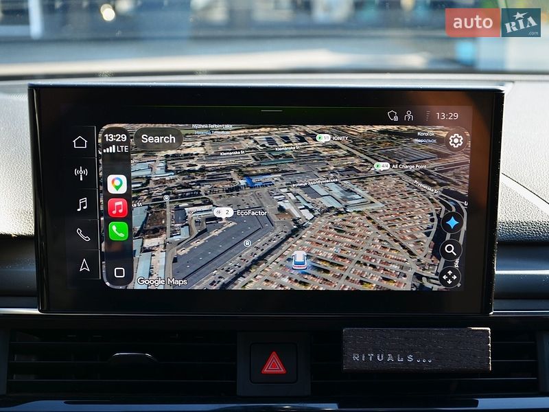 Седан Audi A4 2022 в Києві