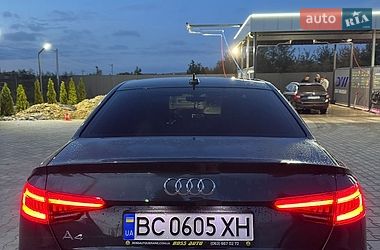 Седан Audi A4 2015 в Львове