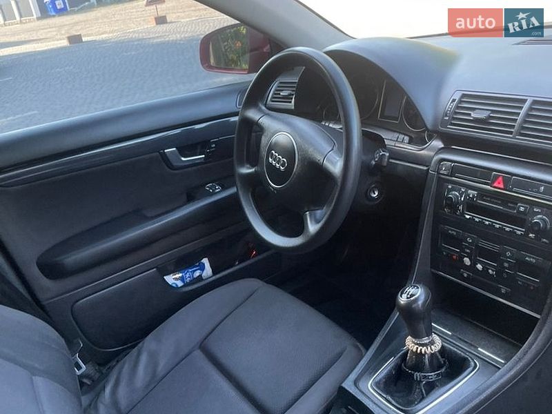 Седан Audi A4 2002 в Львове