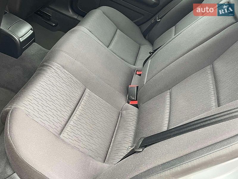 Седан Audi A4 2005 в Чернігові