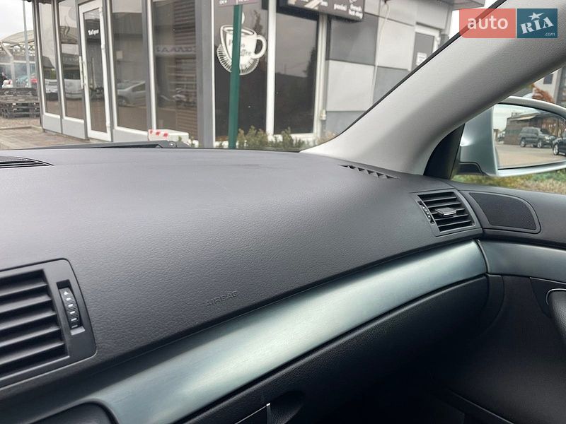 Седан Audi A4 2005 в Чернігові