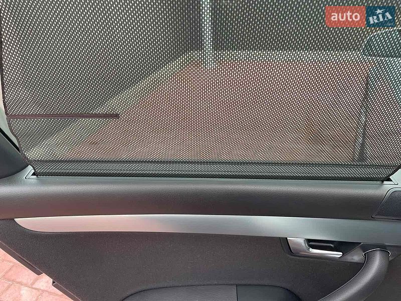 Седан Audi A4 2005 в Чернігові