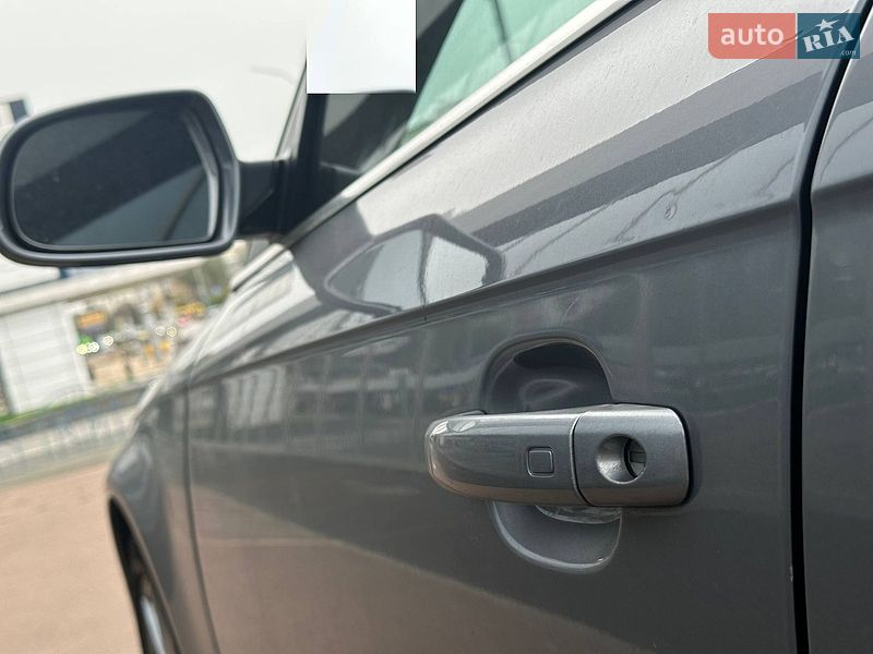 Седан Audi A4 2015 в Києві фото 8 Седан Audi A4 2015 в Києві