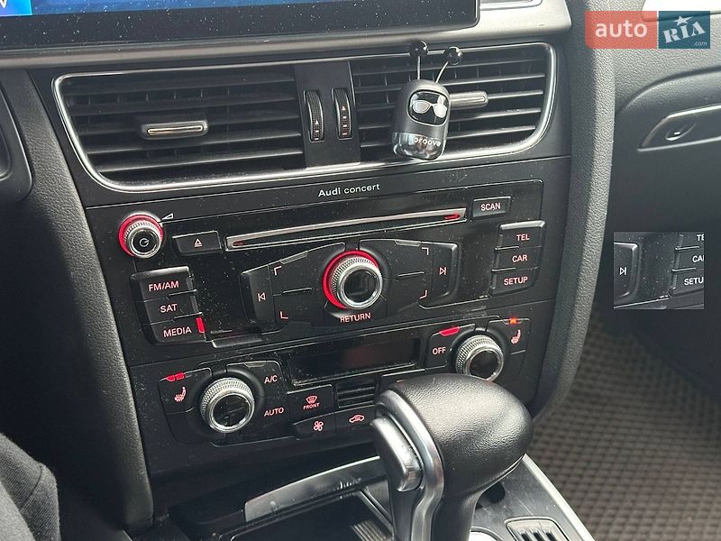 Седан Audi A4 2015 в Киеве