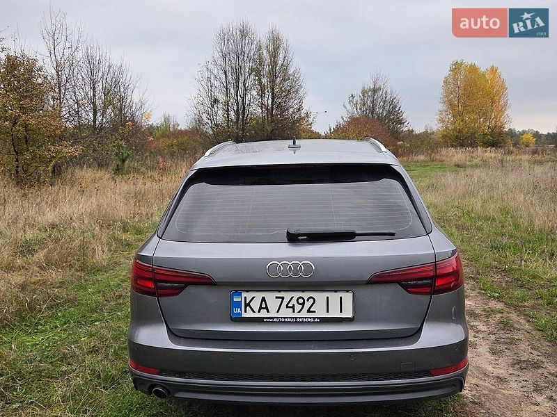 Универсал Audi A4 2017 в Киеве