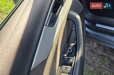 Универсал Audi A4 2017 в Киеве