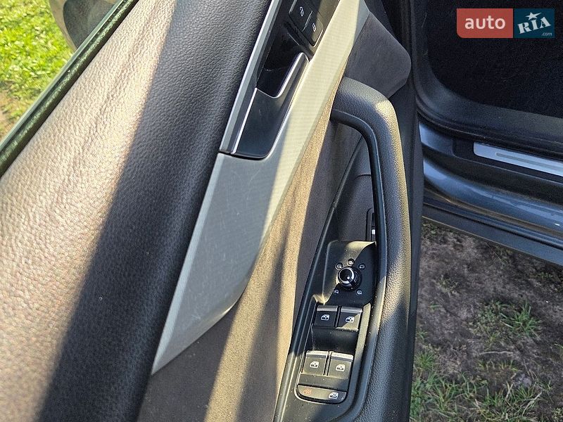 Универсал Audi A4 2017 в Киеве