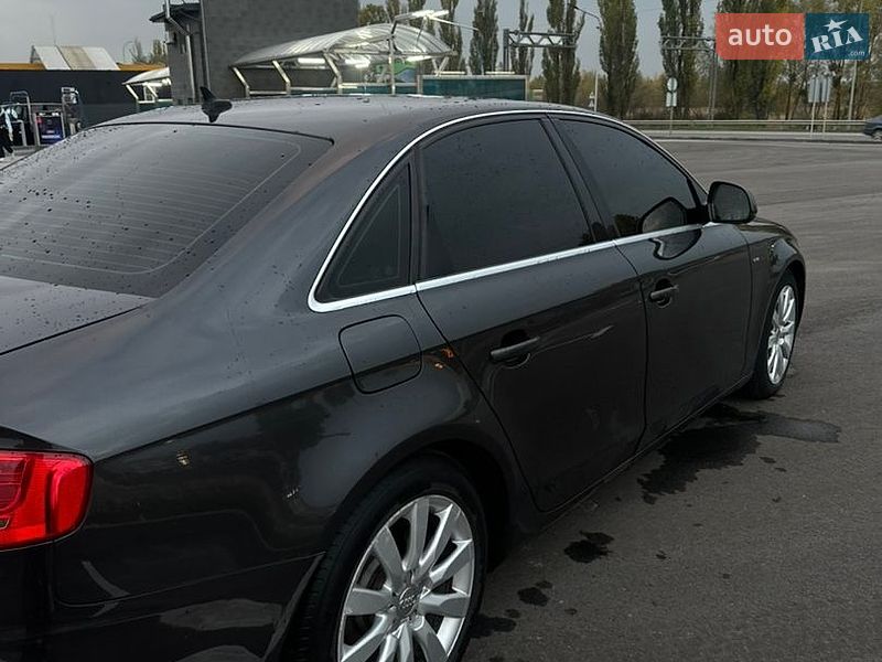 Седан Audi A4 2007 в Немішаєве