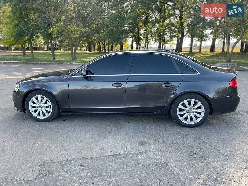 Седан Audi A4 2007 в Немішаєве