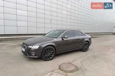 Седан Audi A4 2013 в Броварах