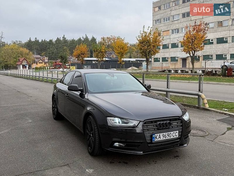 Седан Audi A4 2013 в Броварах