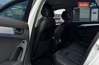 Седан Audi A4 2014 в Буче