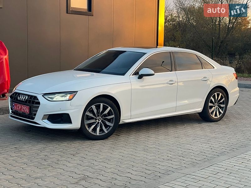 Седан Audi A4 2021 в Стрые