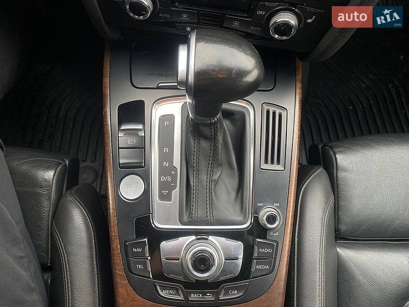 Универсал Audi A4 2015 в Львове