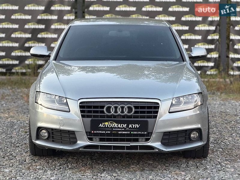 Седан Audi A4 2011 в Киеве