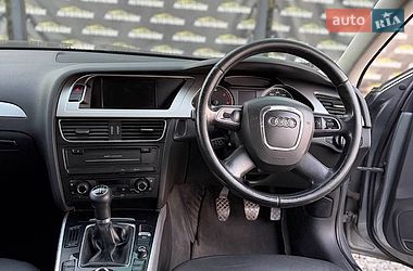 Седан Audi A4 2011 в Киеве