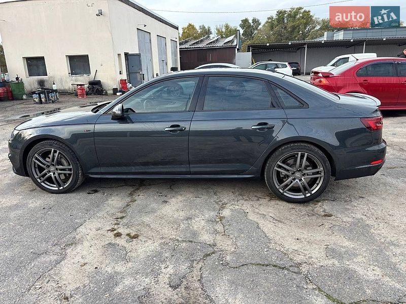 Седан Audi A4 2017 в Днепре