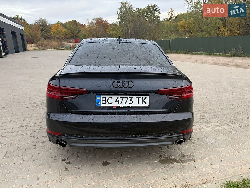 Седан Audi A4 2017 в Львове