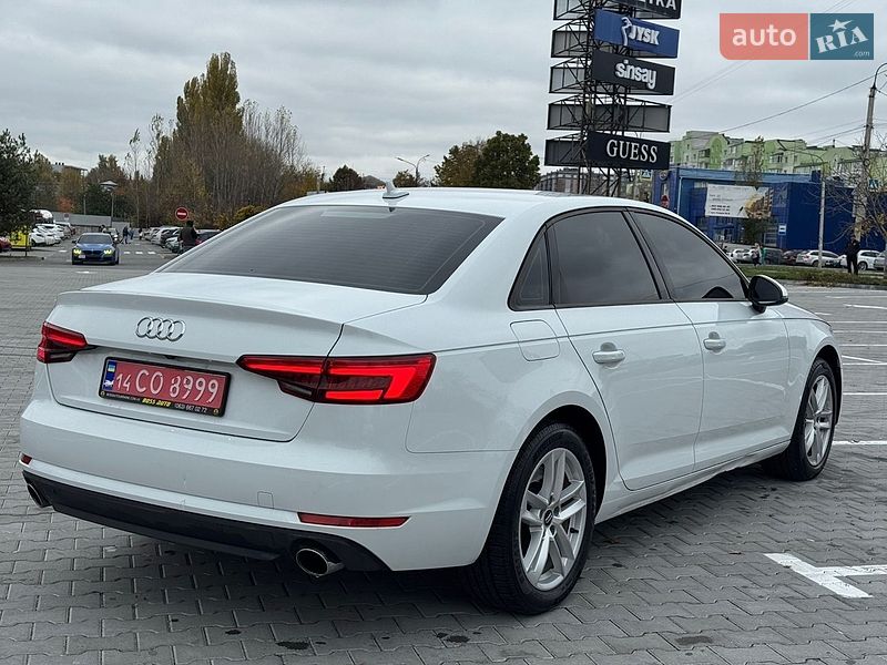 Седан Audi A4 2016 в Хмельницком