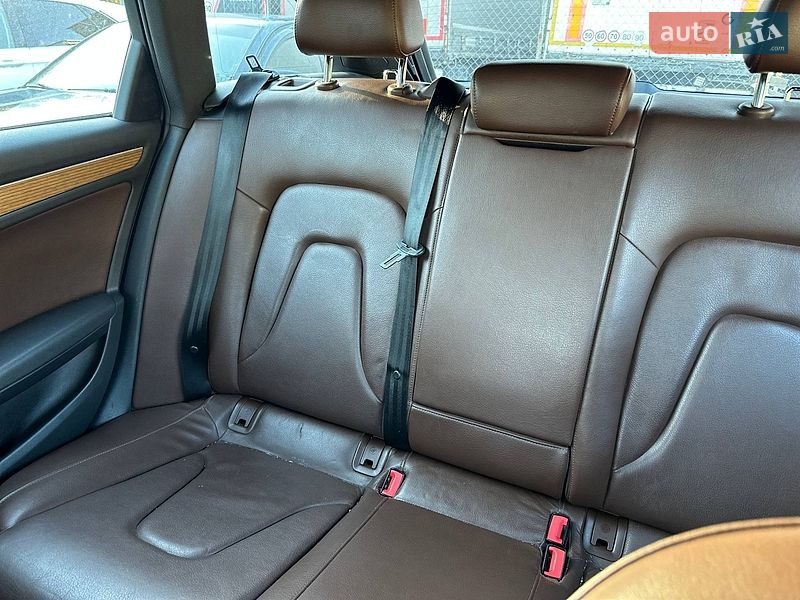 Универсал Audi A4 2013 в Львове