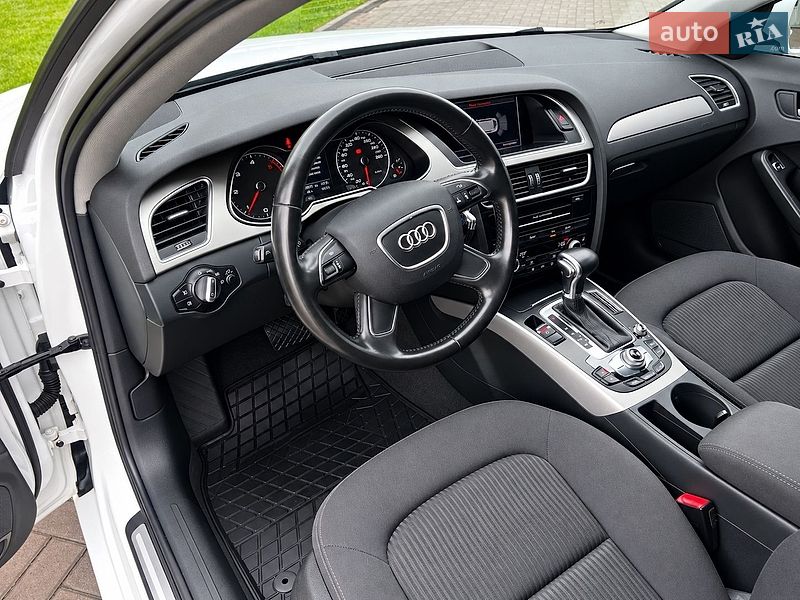 Универсал Audi A4 2014 в Киеве