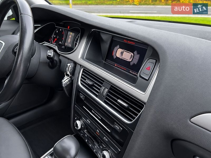 Универсал Audi A4 2014 в Киеве