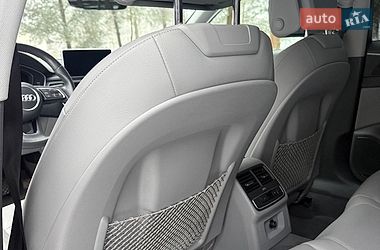 Седан Audi A4 2018 в Киеве